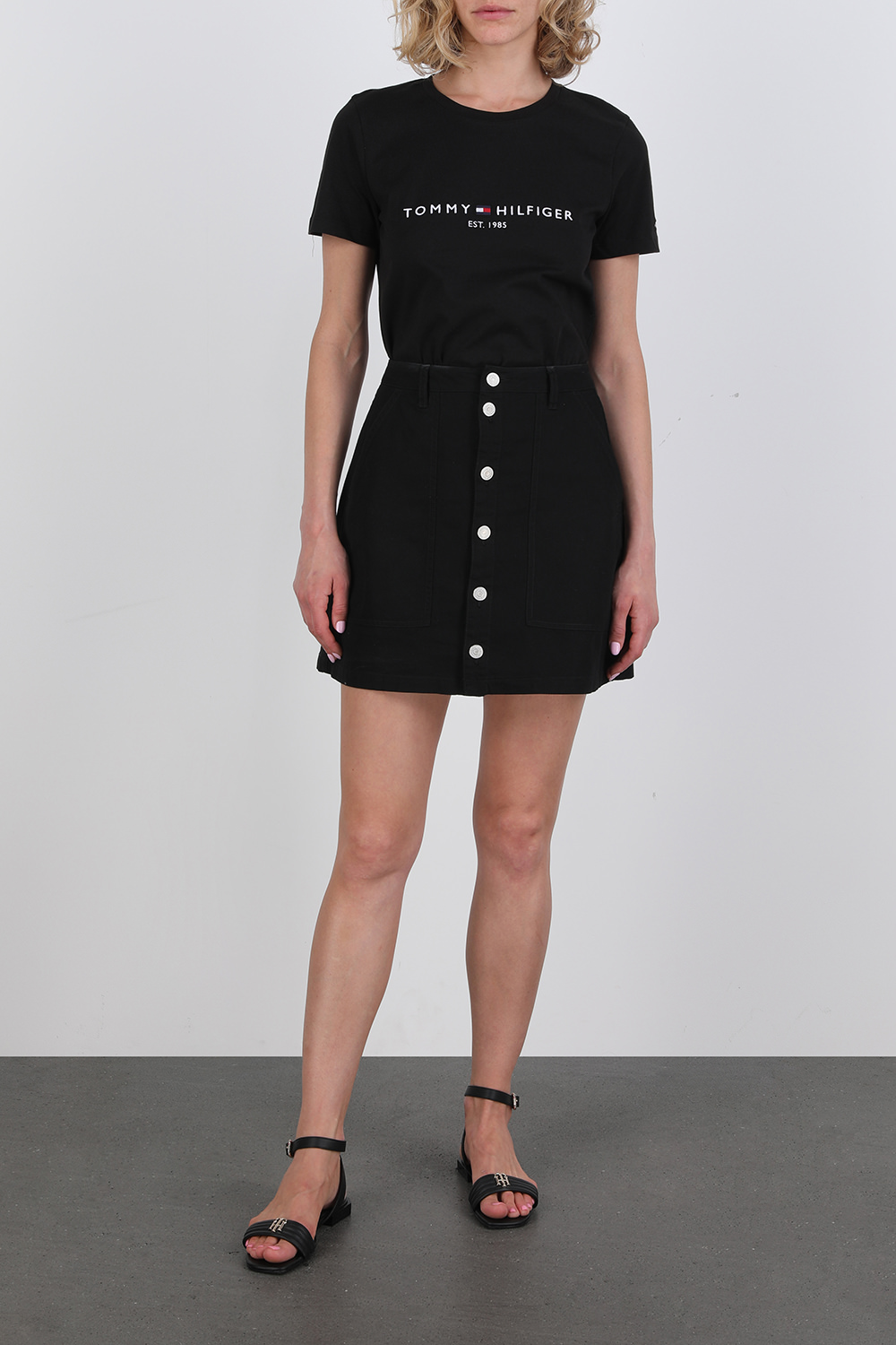 Tommy Logo T Shirt in Black image number null TOMMY HILFIGER